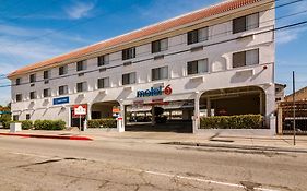 Motel 6 Monterey Park